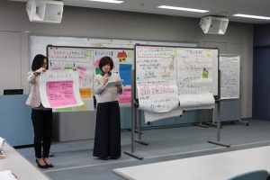 1119あおもりウィメンズアカデミー　発表会の様子